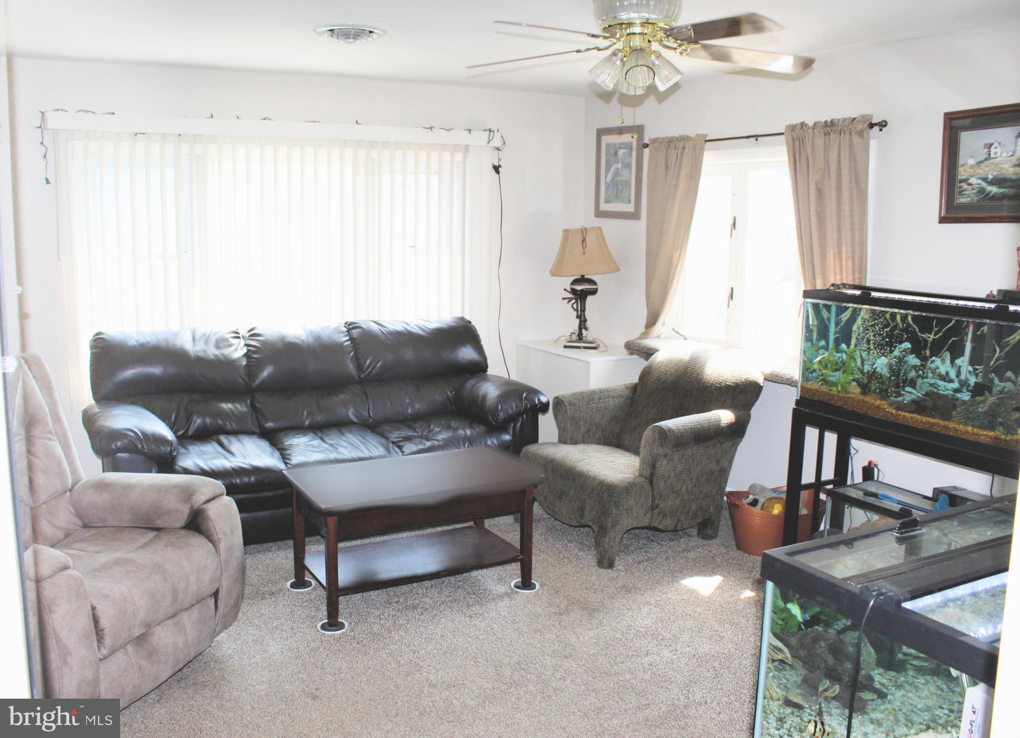 1728 Langley Road Baltimore, MD 21221 - Photo 3 of 19 Gallery Image 3