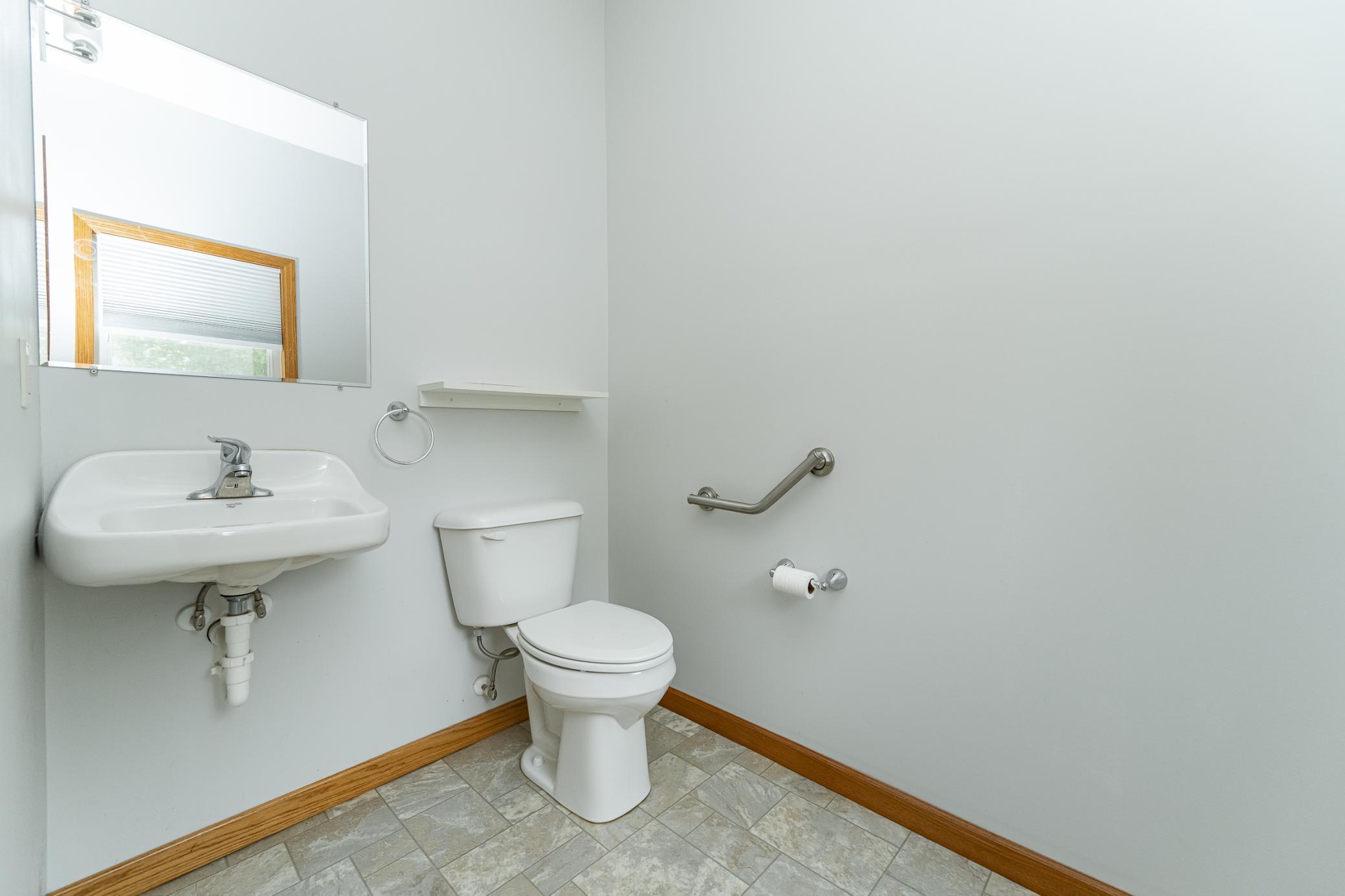 520 State Street West Concord, MN 55985 - Photo 15 of 29