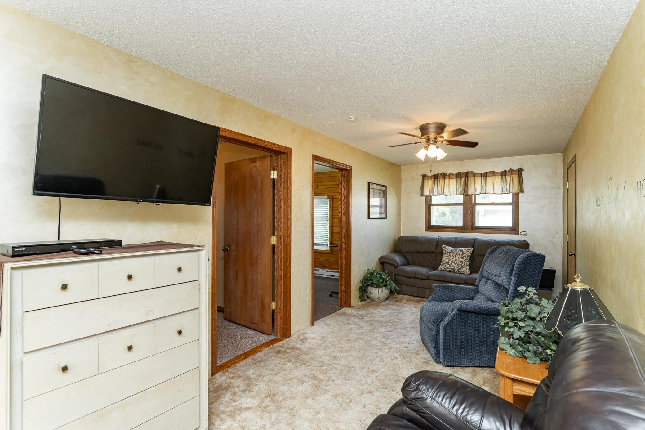 520 State Street West Concord, MN 55985 - Photo 9 of 29