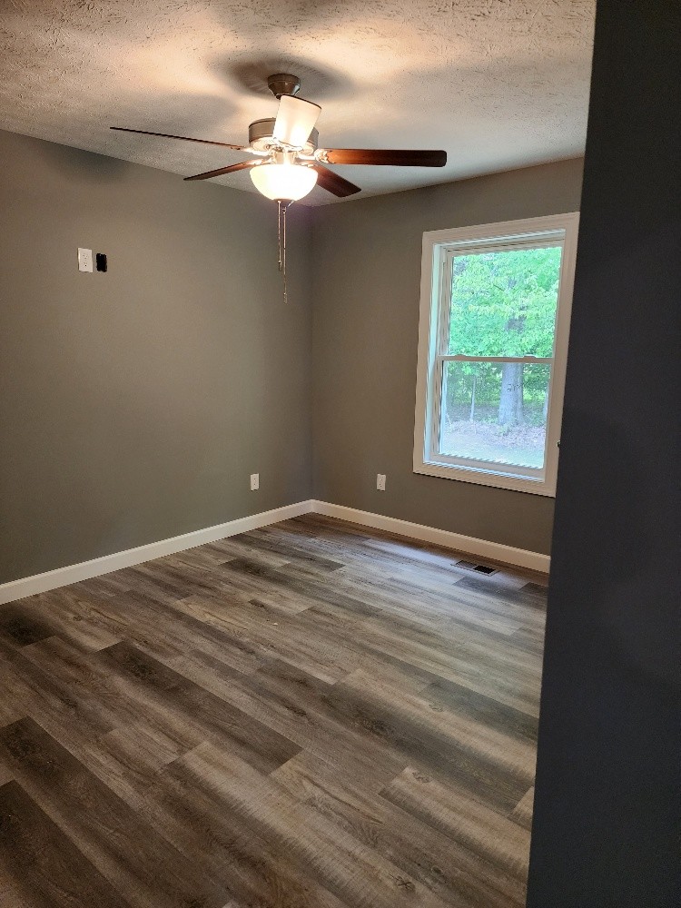 205 Bides Way Lafayette, TN 37083 - Photo 11 of 12