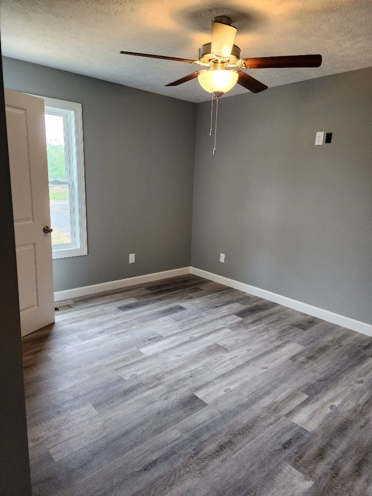 205 Bides Way Lafayette, TN 37083 - Photo 10 of 12