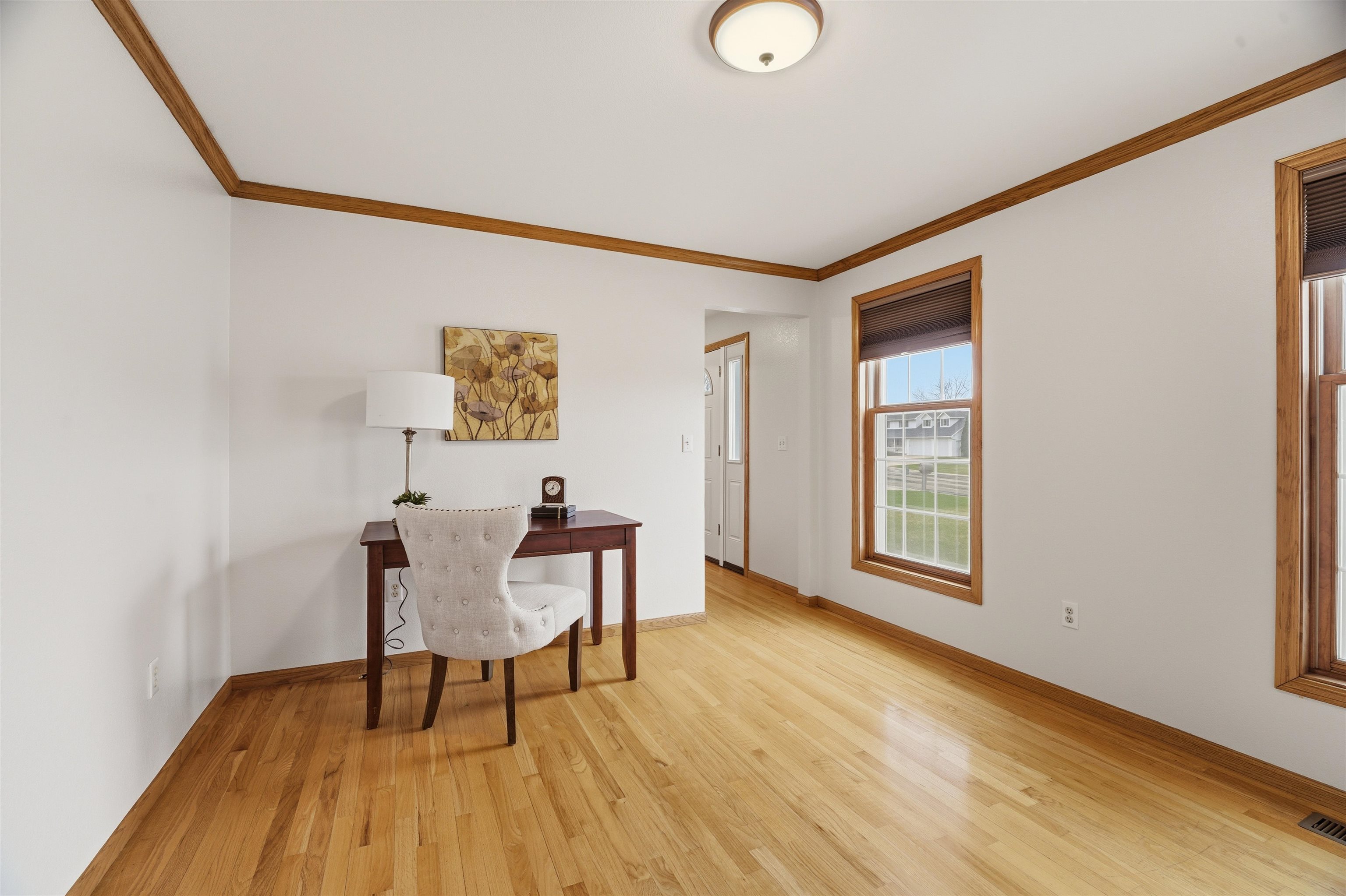 N9419 Rosebud Lane Appleton, WI 54915 - Photo 5 of 34