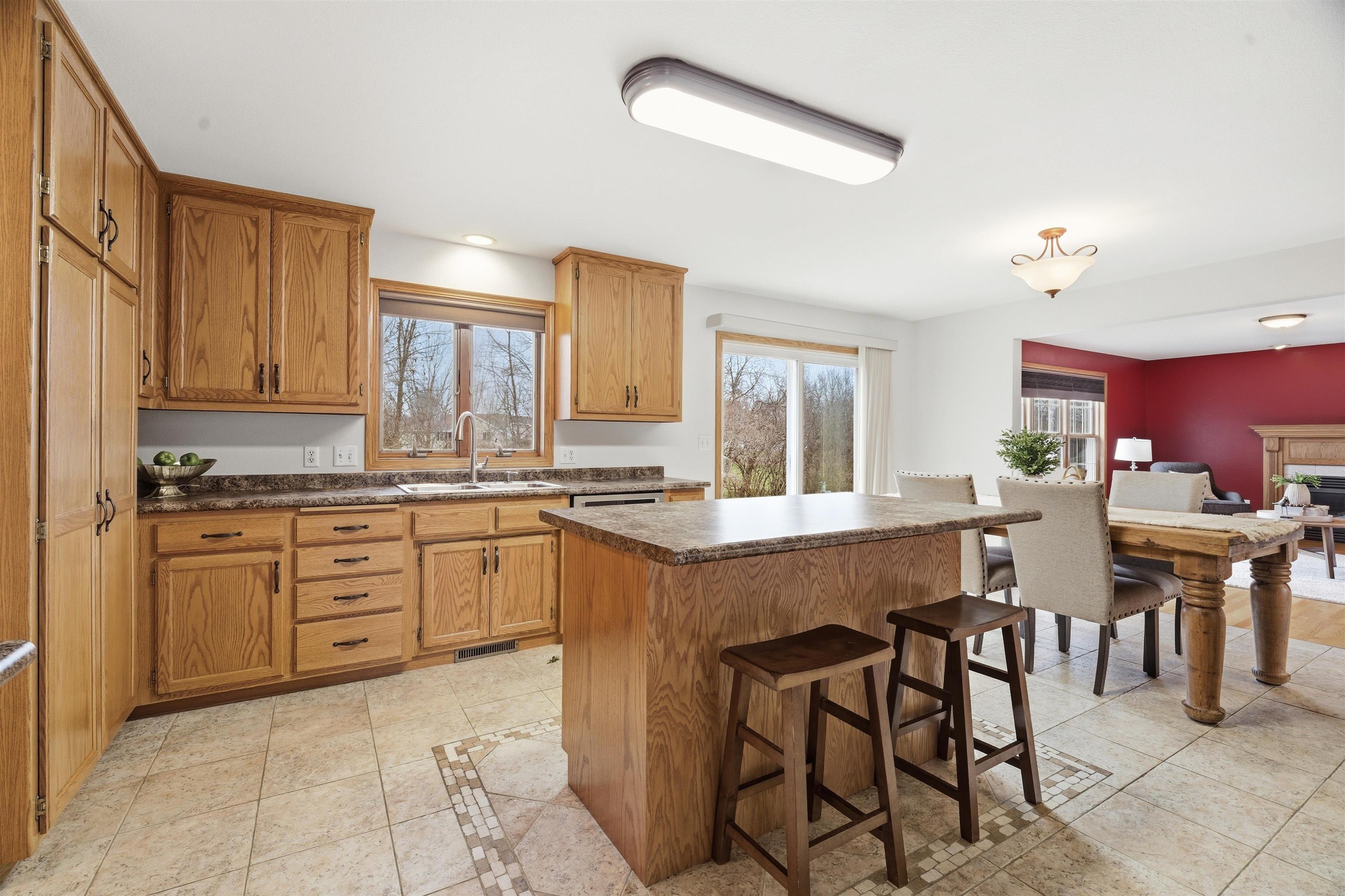 N9419 Rosebud Lane Appleton, WI 54915 - Photo 6 of 34