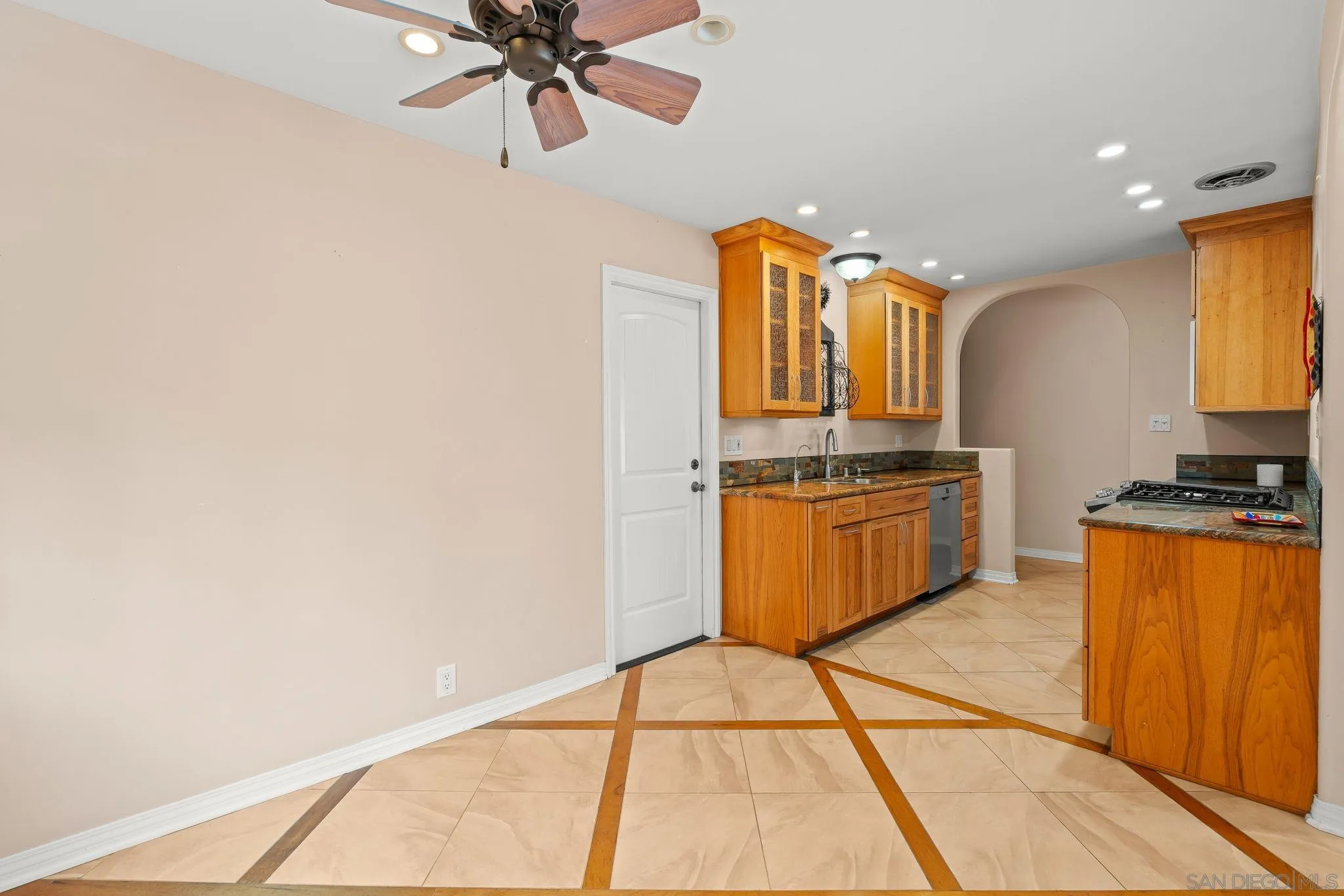 1849 Playa Riviera Drive Cardiff, CA 92007 - Photo 31 of 43 Dining Area