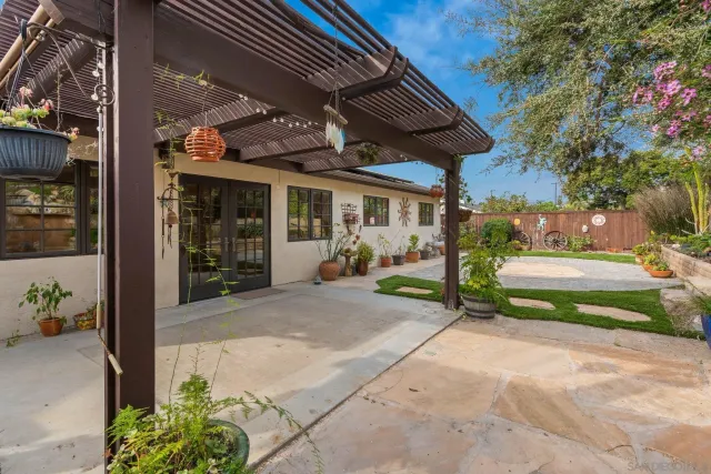 $1,499,000 | 1849 Playa Riviera Drive, Cardiff, CA 92007