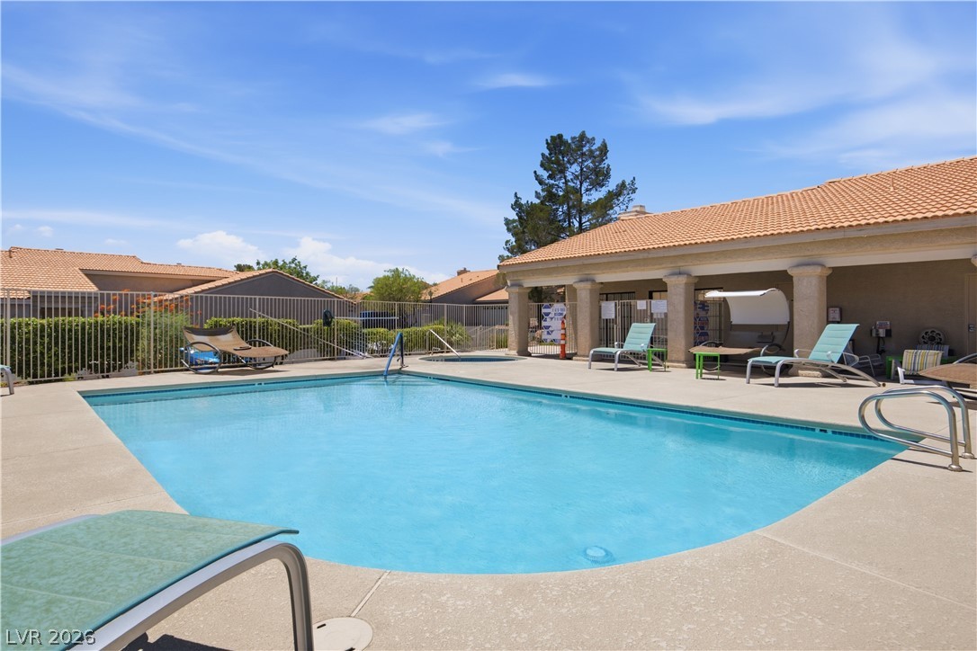251 North Cimarron Road Las Vegas, NV 89145 - Photo 36 of 41