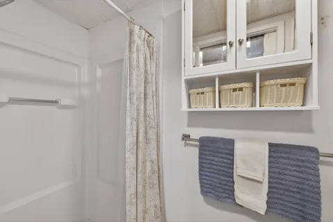 $249,000 | 75-5776 Kuakini Highway, Unit 349, Kailua-Kona, HI 96740