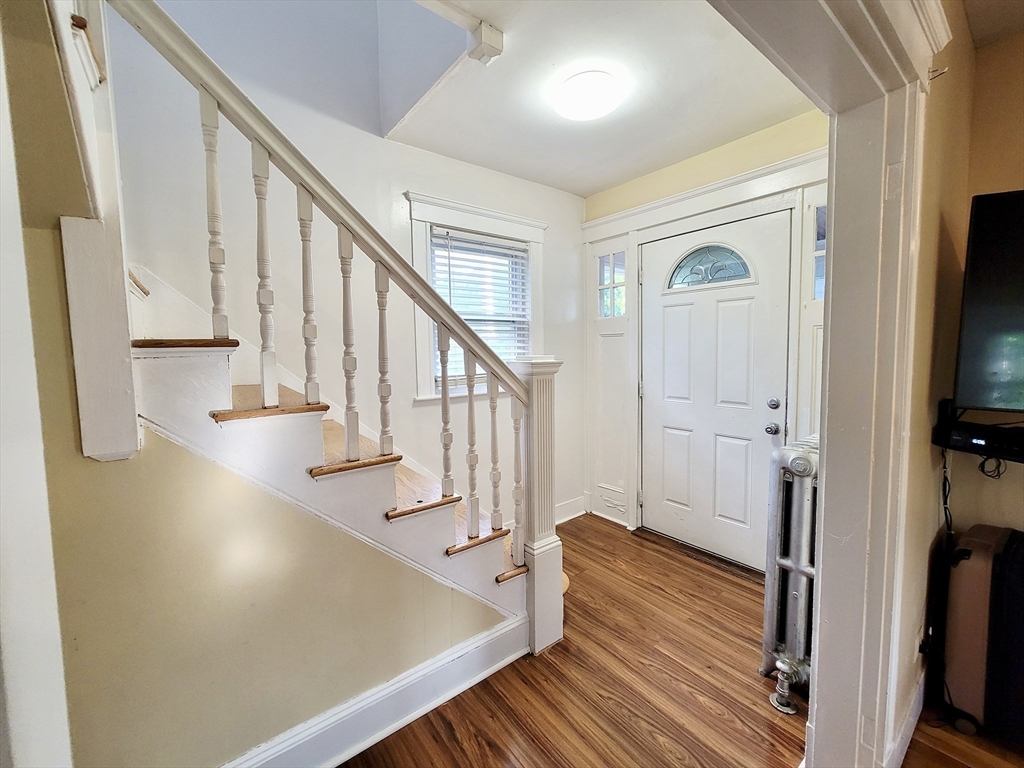 8 Bexley Road Boston, MA 02131 - Photo 4 of 25 Gallery Image 4