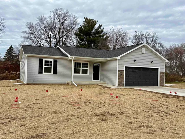 $329,111 | 207 Will Rock Springs, Rock Springs, WI 53961