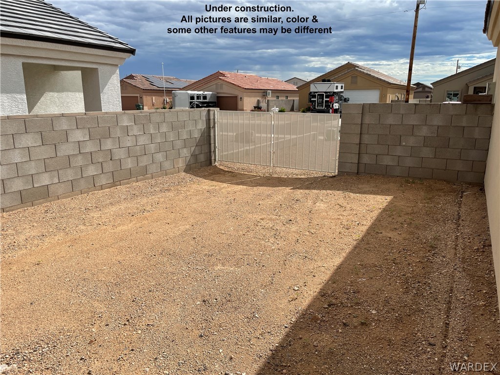 3555 North Kenneth Road Kingman, AZ 86409 - Photo 18 of 19 a view of outdoor space and yard