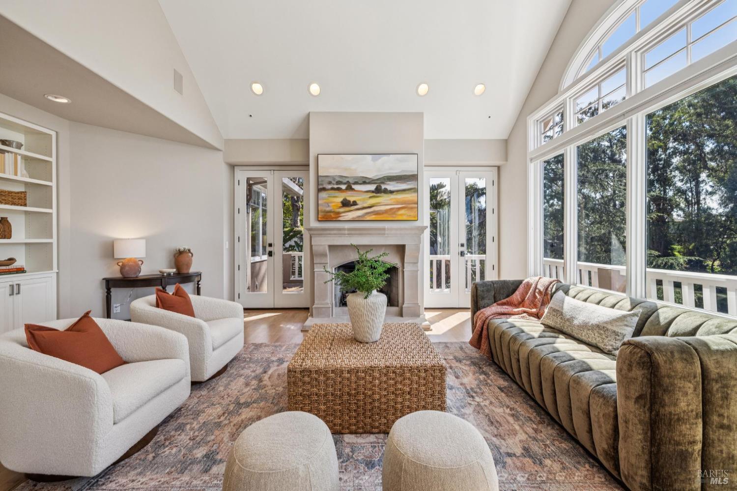 99 Deer Park Avenue San Rafael, CA 94901 - Photo 18 of 80