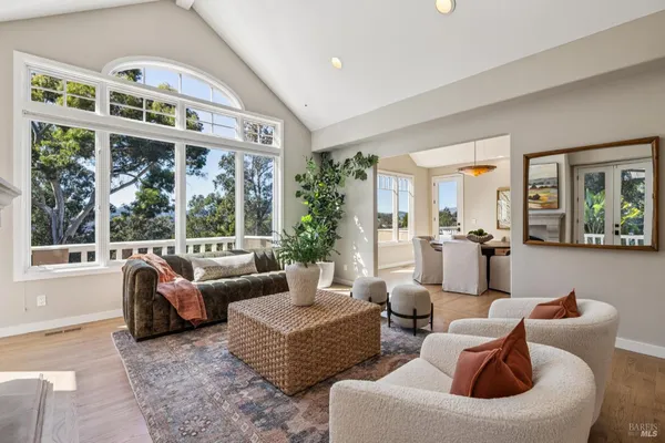 $3,250,000 | 99 Deer Park Avenue, San Rafael, CA 94901