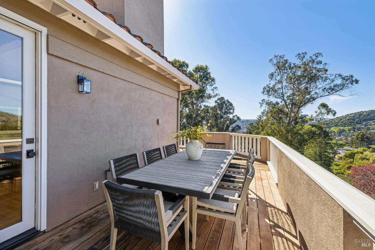 99 Deer Park Avenue San Rafael, CA 94901 - Photo 50 of 80