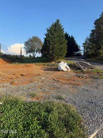 $59,900 | 230 Monroe Drive, Bristol, TN 37620