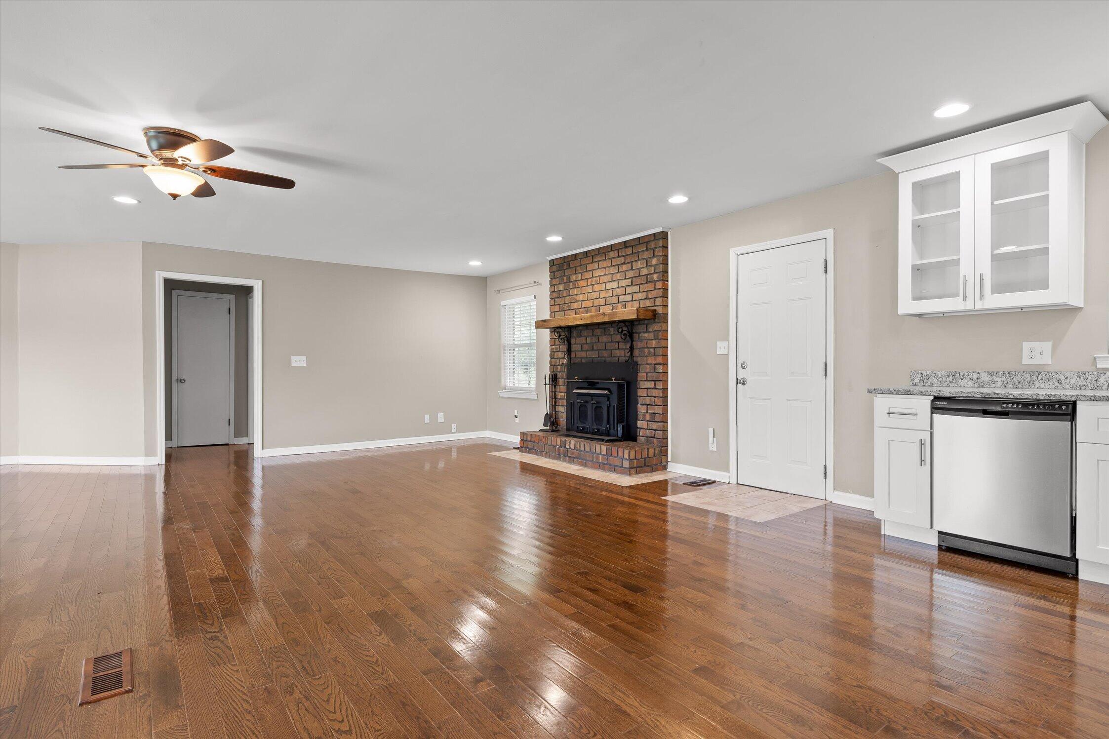 11127 East Brainerd Road Apison, TN 37302 - Photo 14 of 59 24-Old E Brainerd-24