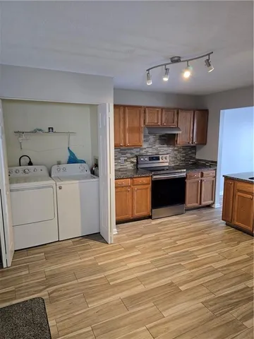 $2,250 | 1492 Yorktown Drive, Lawrence, PA 15055