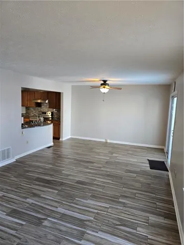 $2,250 | 1492 Yorktown Drive, Lawrence, PA 15055