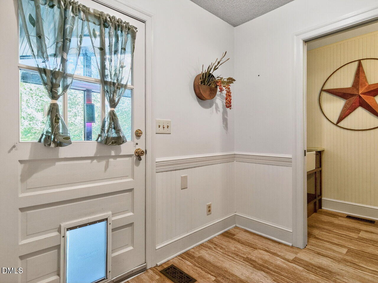 3605 Windemere Place Raleigh, NC 27604 - Photo 19 of 51 019-1280x960-photo