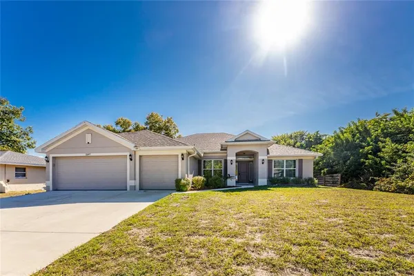$2,900 | 22497 Vale Avenue, Punta Gorda, FL 33980