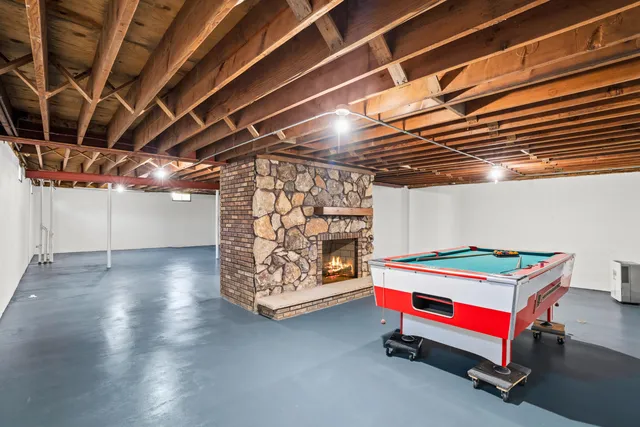 $449,900 | 9 Sandalwood Court, Wind Point, WI 53402