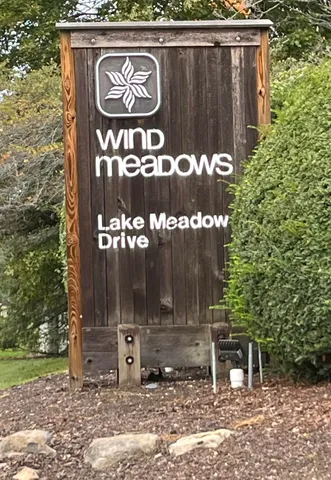 $449,900 | 9 Sandalwood Court, Wind Point, WI 53402