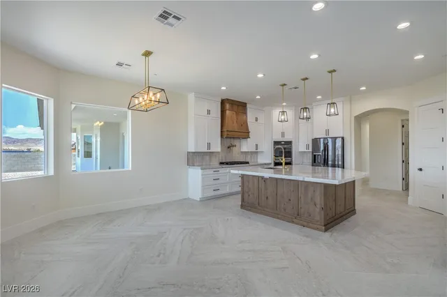 $984,900 | 1525 Heights Drive, Logandale, NV 89021