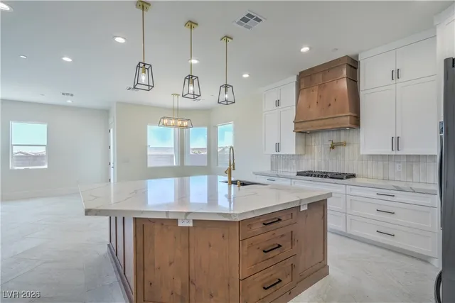 $984,900 | 1525 Heights Drive, Logandale, NV 89021