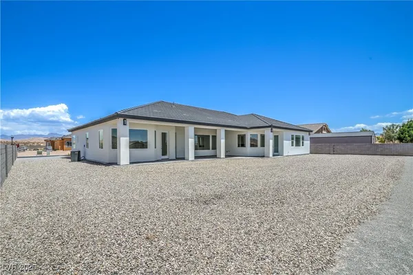 $899,000 | 1525 Heights Drive, Logandale, NV 89021
