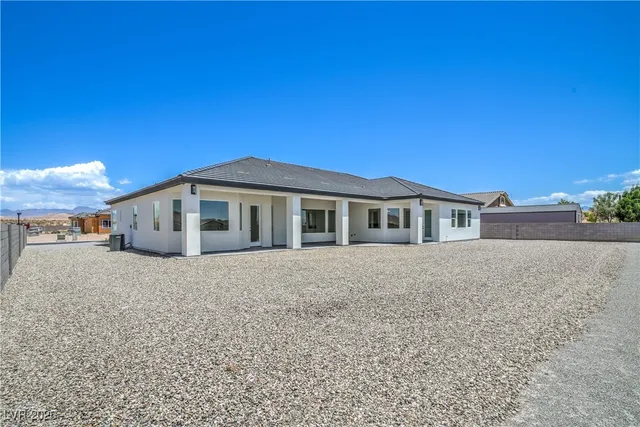 $984,900 | 1525 Heights Drive, Logandale, NV 89021