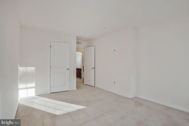 $4,000 | 2906 George Hilleary Terrace, Upper Marlboro, MD 20774