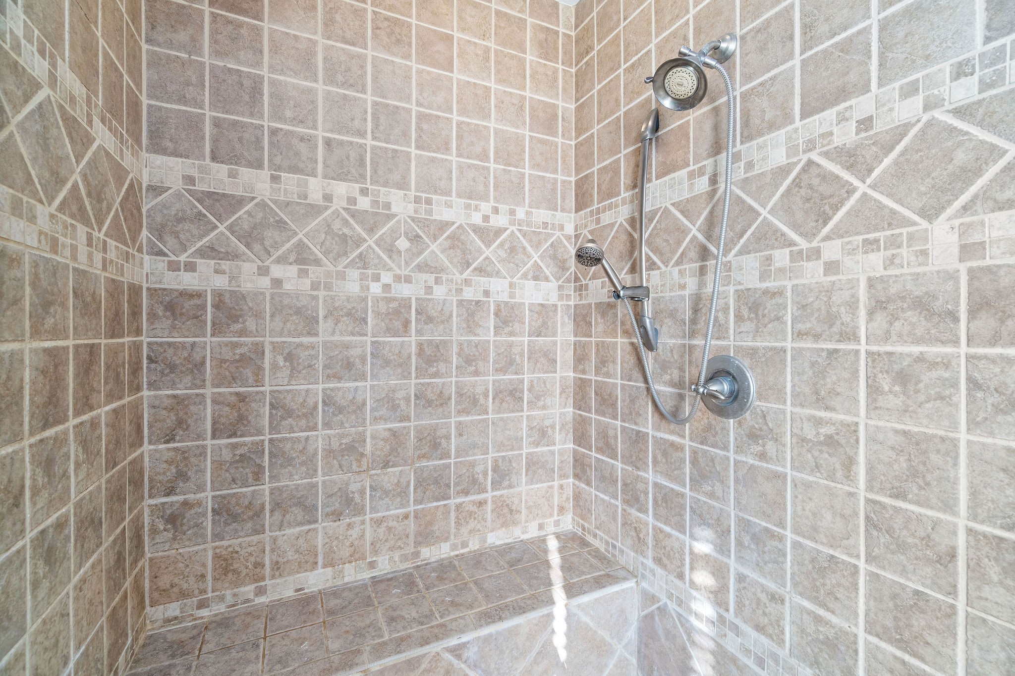 1488 Cooley Ford Road Tennessee Ridge, TN 37178 - Photo 25 of 46 a bathroom with a shower