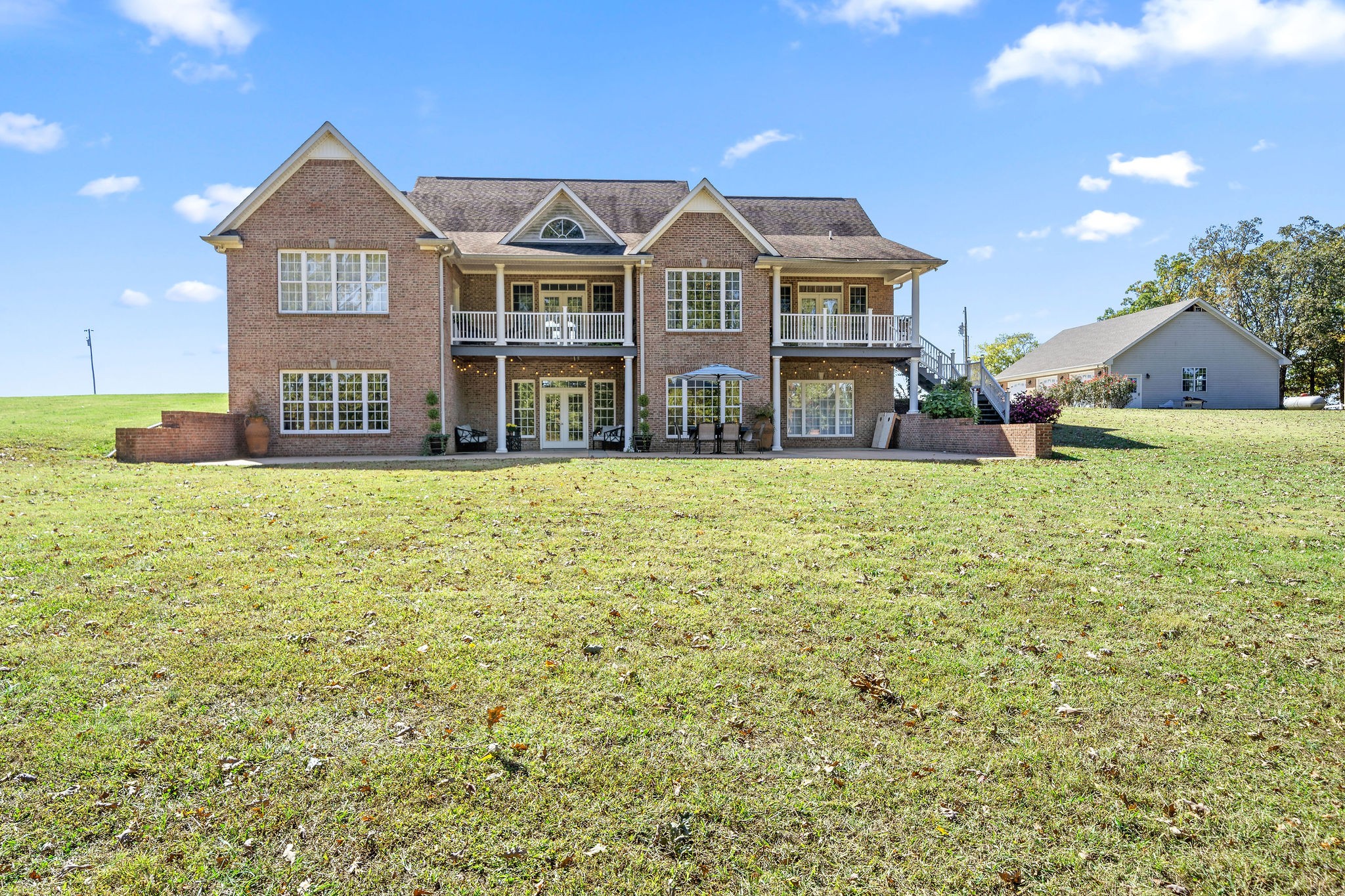 1488 Cooley Ford Road Tennessee Ridge, TN 37178 - Photo 44 of 46 a front view of a house with a yard
