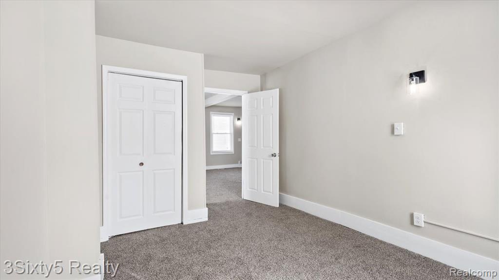 41 Le Blanc Street River Rouge, MI 48218 - Photo 5 of 19