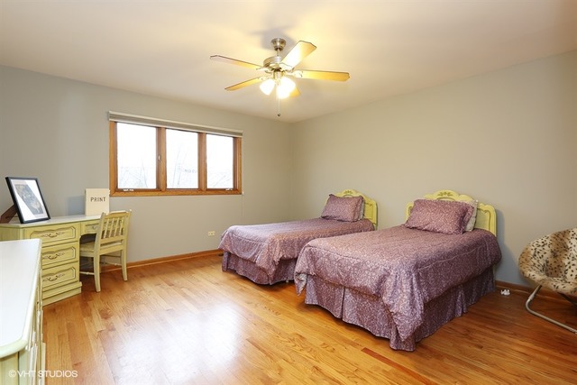 4120 Wolf Road Western Springs, IL 60558 - Photo 16 of 25