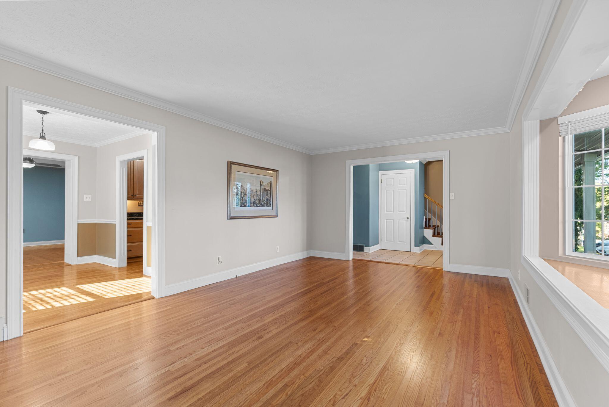 1505 Beacon Hill Road Lexington, KY 40504 - Photo 26 of 68 Living Room