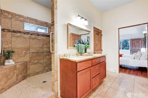 $925,000 | 83 Octopus Court, Quilcene, WA 98376