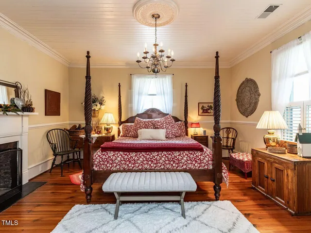 $505,000 | 612 College Street, Clinton, NC 28328