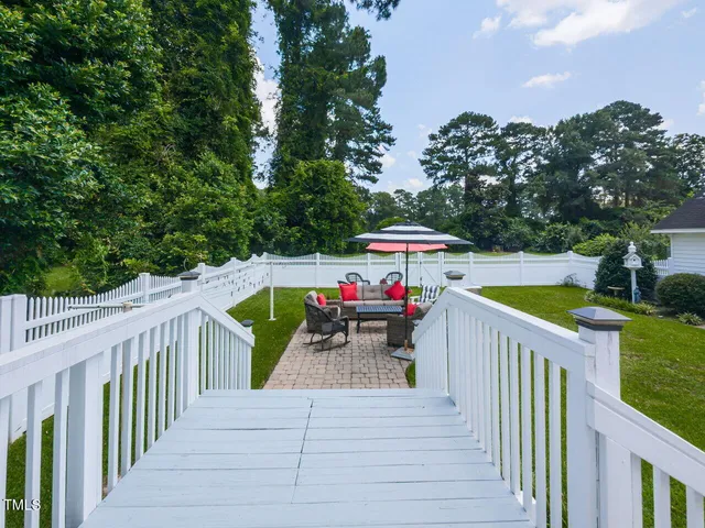 $505,000 | 612 College Street, Clinton, NC 28328