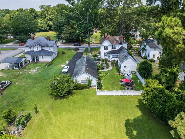 $505,000 | 612 College Street, Clinton, NC 28328