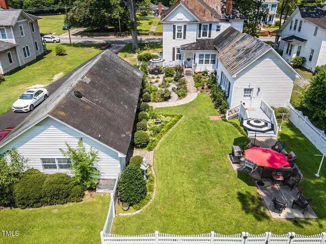 $505,000 | 612 College Street, Clinton, NC 28328