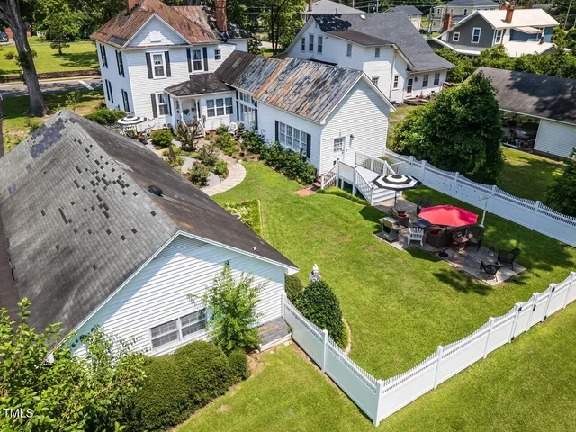 $505,000 | 612 College Street, Clinton, NC 28328