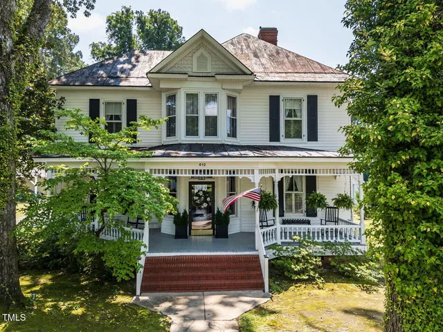$505,000 | 612 College Street, Clinton, NC 28328