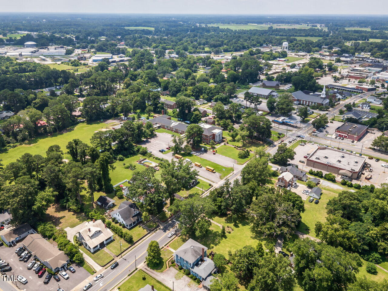 612 College Street Clinton, NC 28328 - Photo 58 of 70 056-1280x960-photo