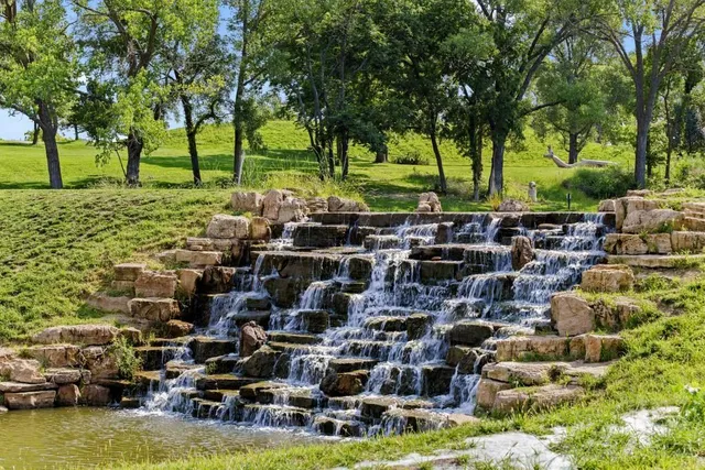 $641,975 | 24940 West 145th Street, Olathe, KS 66061