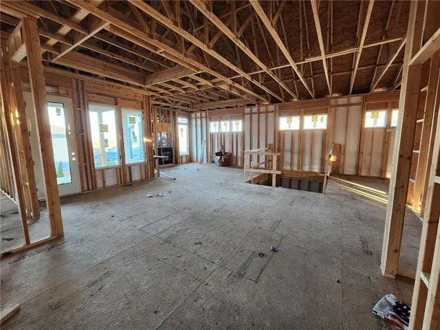 $641,975 | 24940 West 145th Street, Olathe, KS 66061