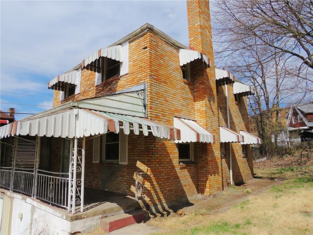 1111 Ridgeland Drive Pittsburgh, PA 15212 - Photo 4 of 22 Gallery Image 4