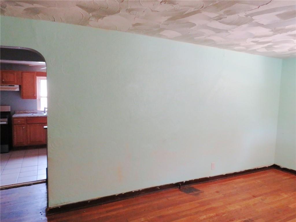 1111 Ridgeland Drive Pittsburgh, PA 15212 - Photo 5 of 22 Gallery Image 5