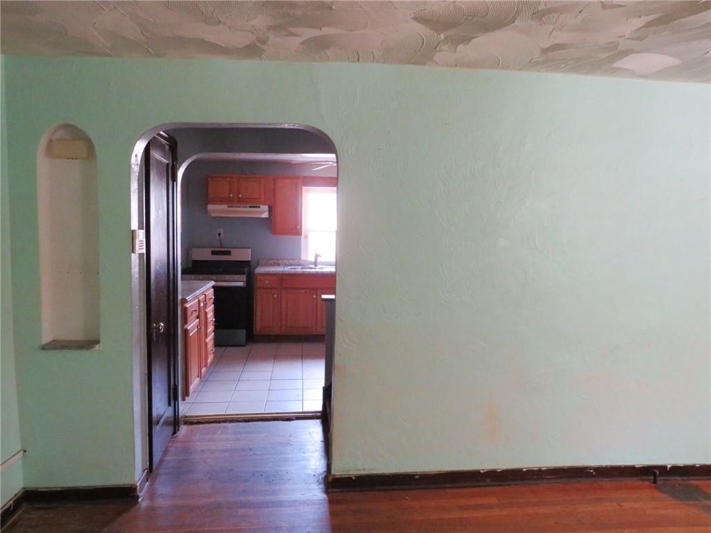 1111 Ridgeland Drive Pittsburgh, PA 15212 - Photo 6 of 22 Gallery Image 6
