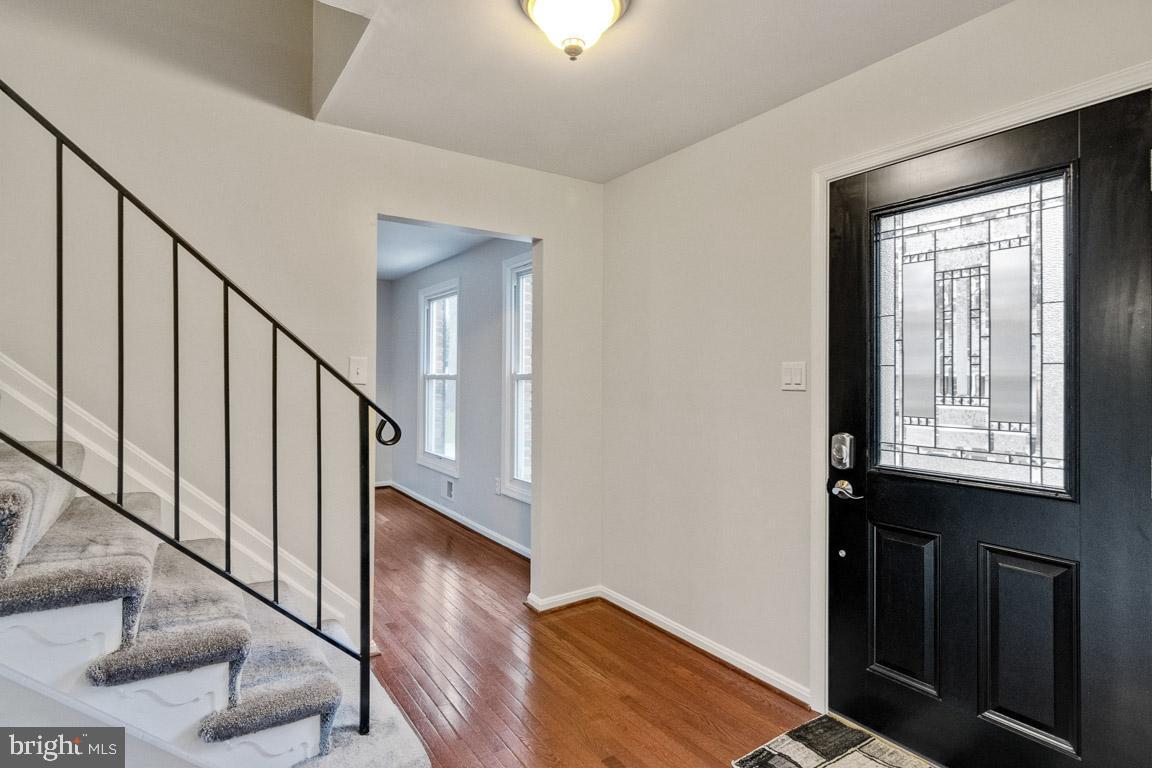 9221 Mellenbrook Road Columbia, MD 21045 - Photo 3 of 44 Gallery Image 3