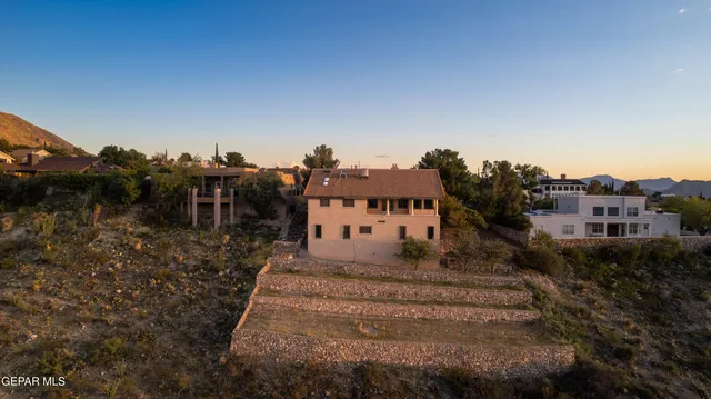 $459,999 | 401 Sharondale Drive, El Paso, TX 79912